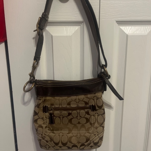 Authentic Coach bag - Picture 2 of 11